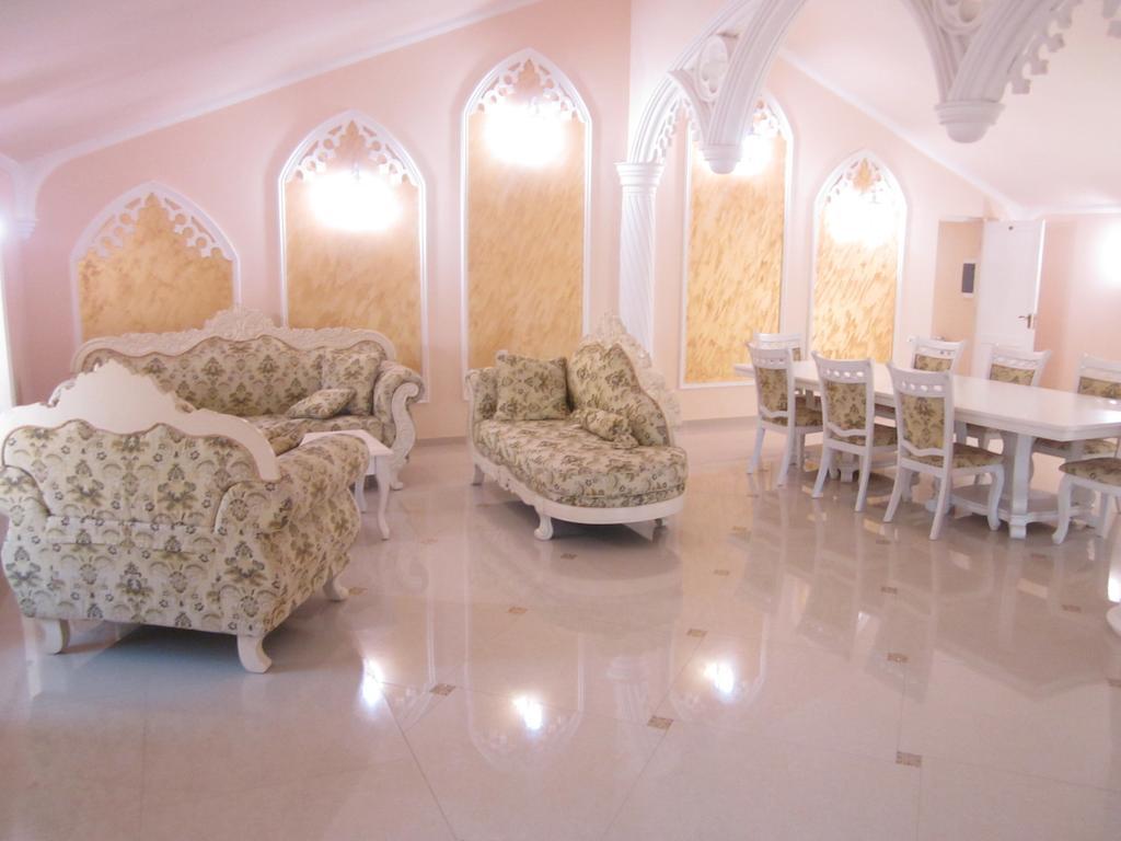Venezia Palazzo Hotel Jereván Szoba fotó