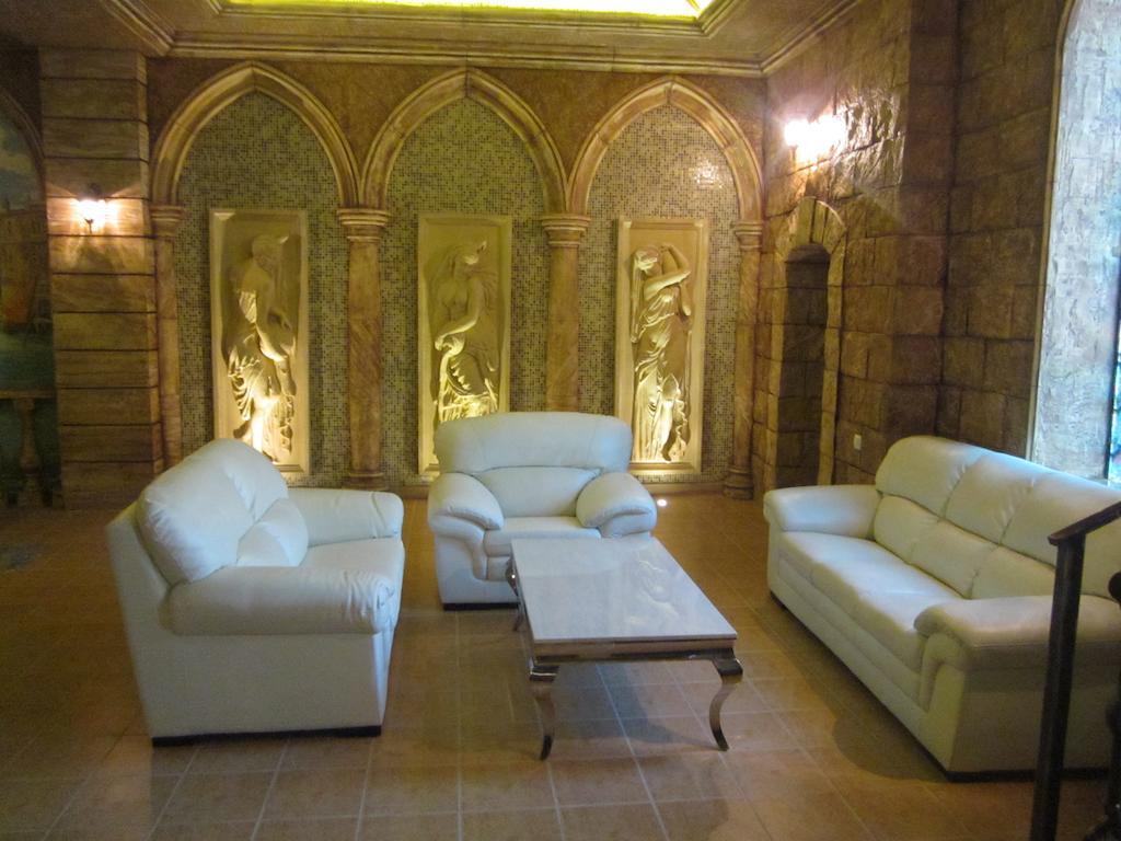 Venezia Palazzo Hotel Jereván Szoba fotó