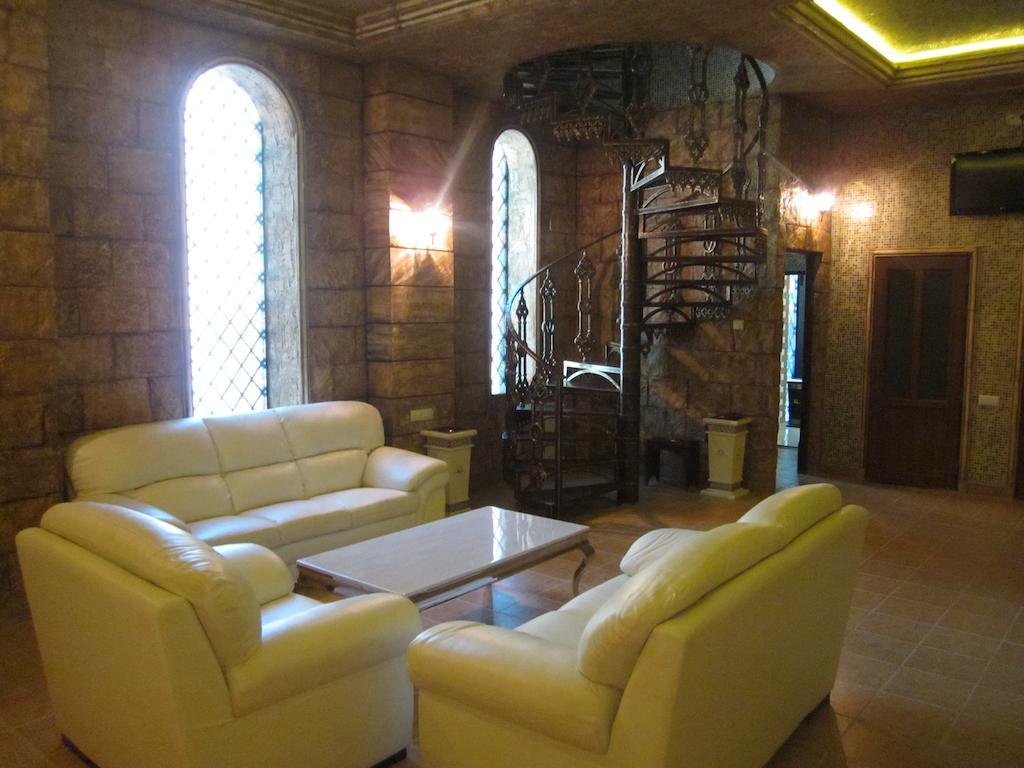 Venezia Palazzo Hotel Jereván Szoba fotó