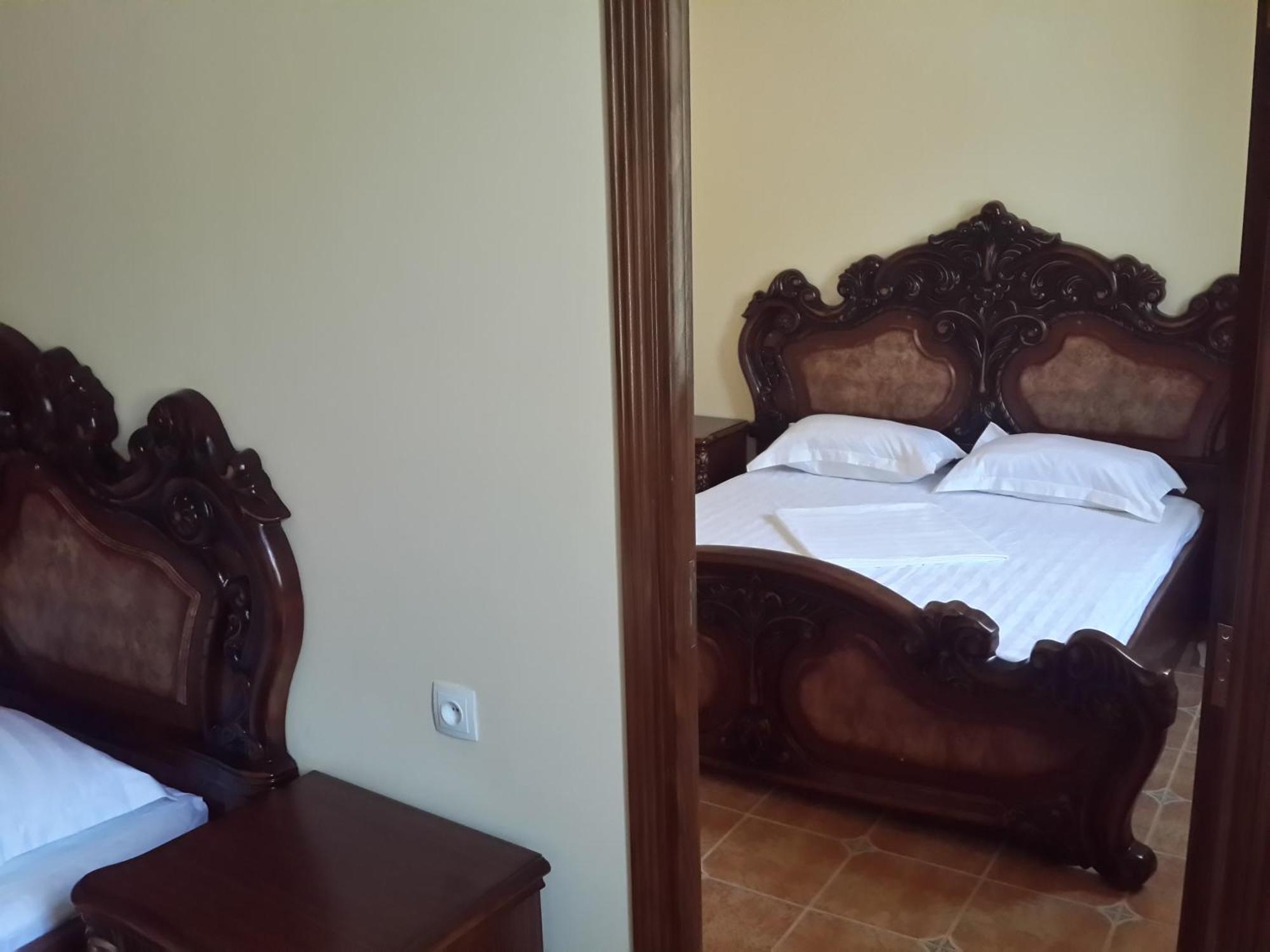 Venezia Palazzo Hotel Jereván Kültér fotó