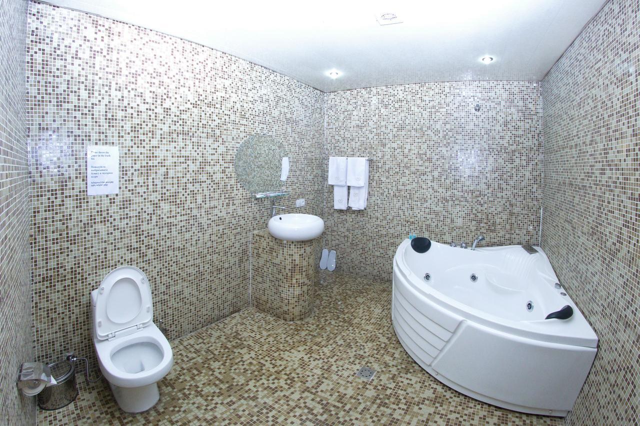 Venezia Palazzo Hotel Jereván Kültér fotó